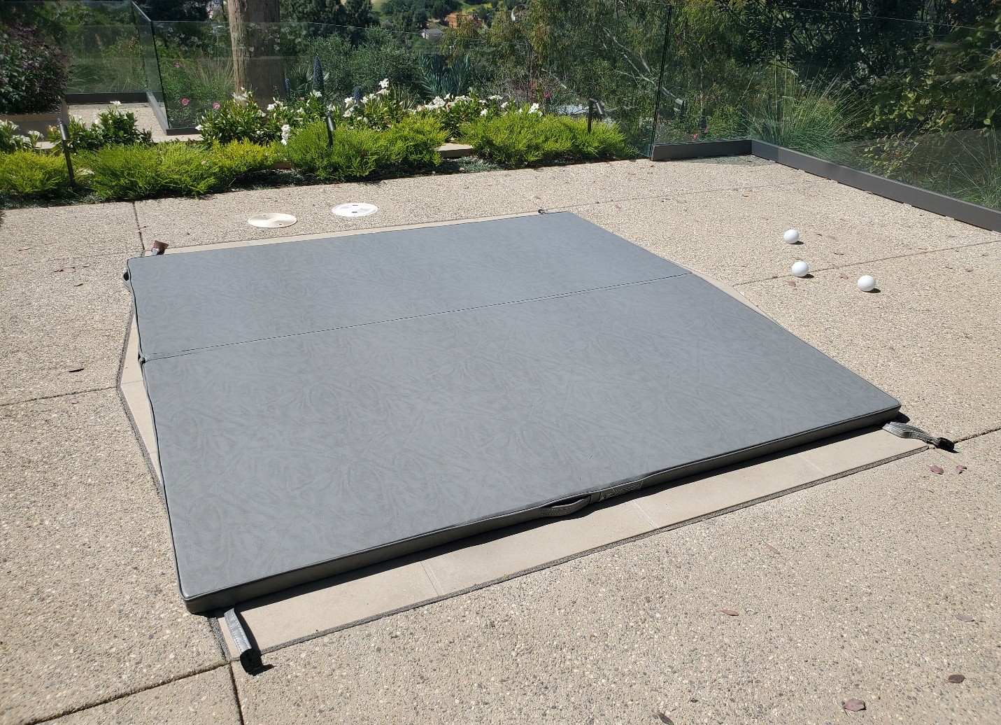 How a High-Quality Spa Cover Can Save You Hundreds on Energy Bills