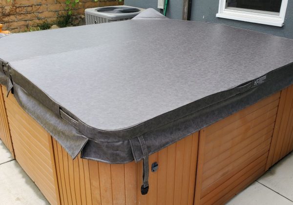 Can the Right Hot Tub Cover Save You Money and Energy?